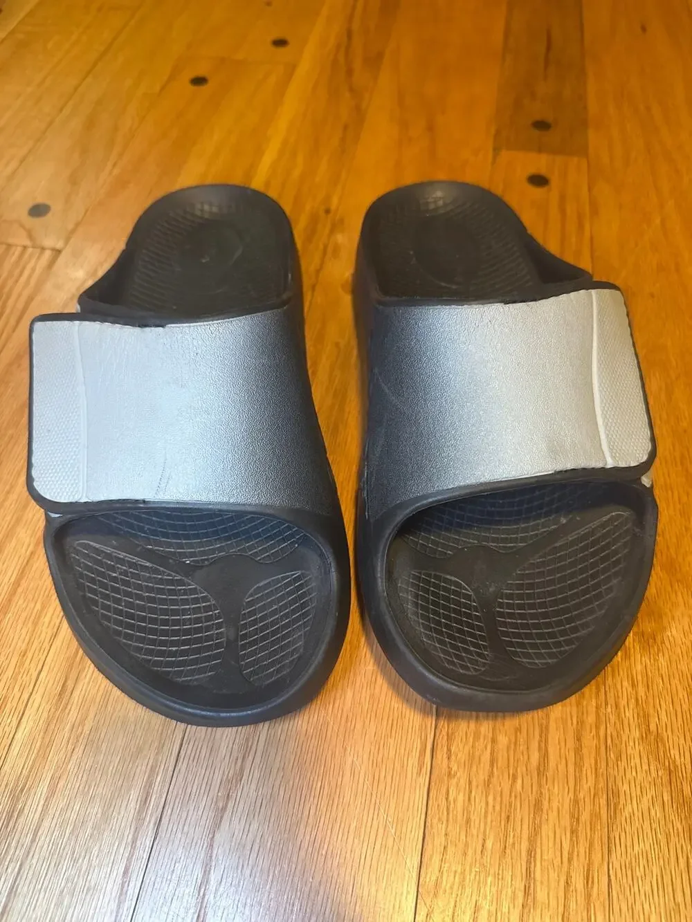 OOFOS OOahh Sport Flex Recovery Slides Black W7 M5 EU36 Adjustable